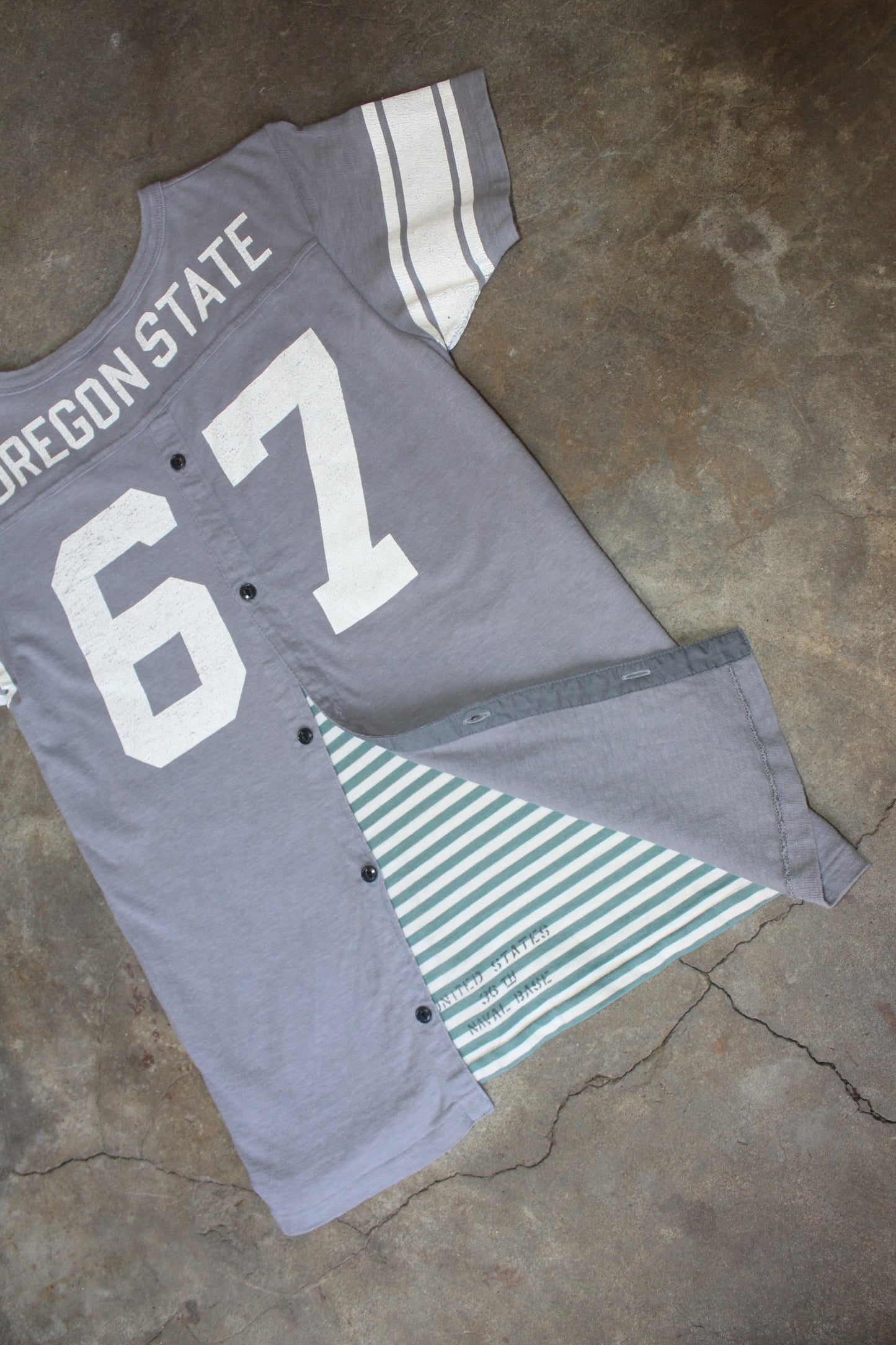 DENIM DUNGAREE 67 GRAPHIC TEE