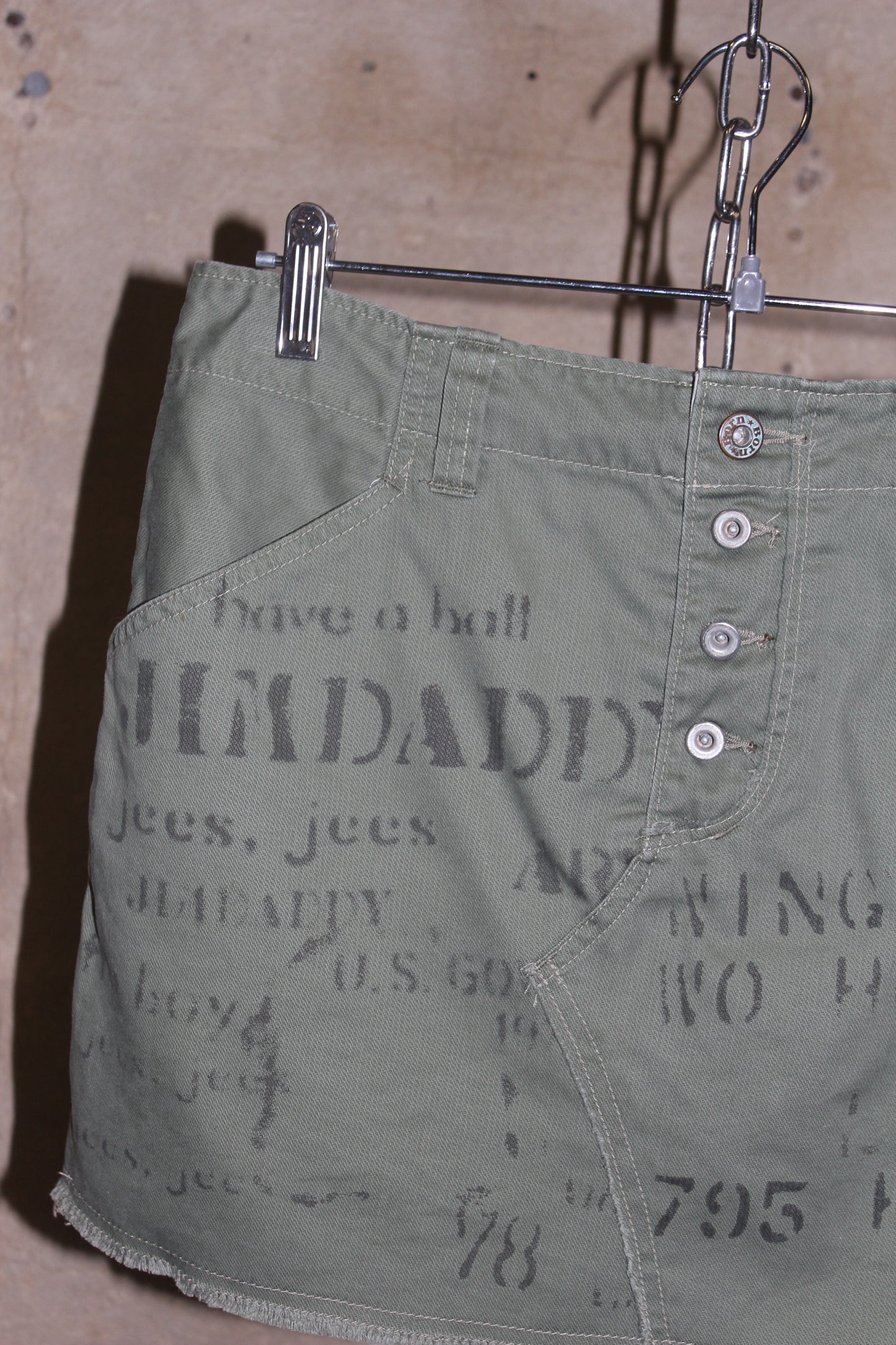 OLD BETTY'S STENCIL MINI SKIRT