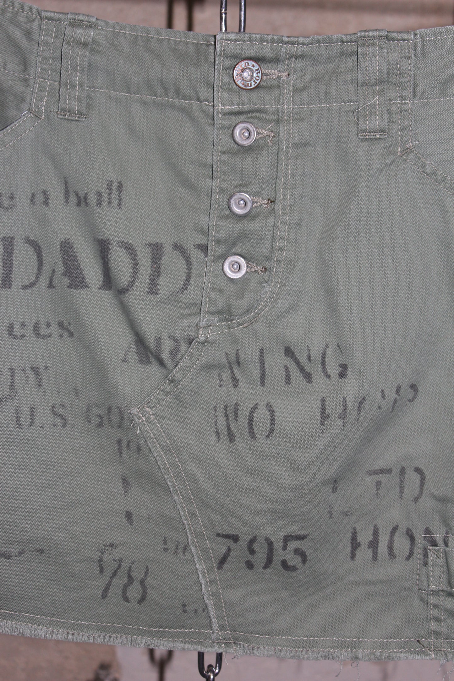 OLD BETTY'S STENCIL MINI SKIRT