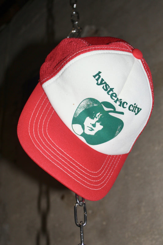 HYSTERIC GLAMOUR TRUCKER HAT