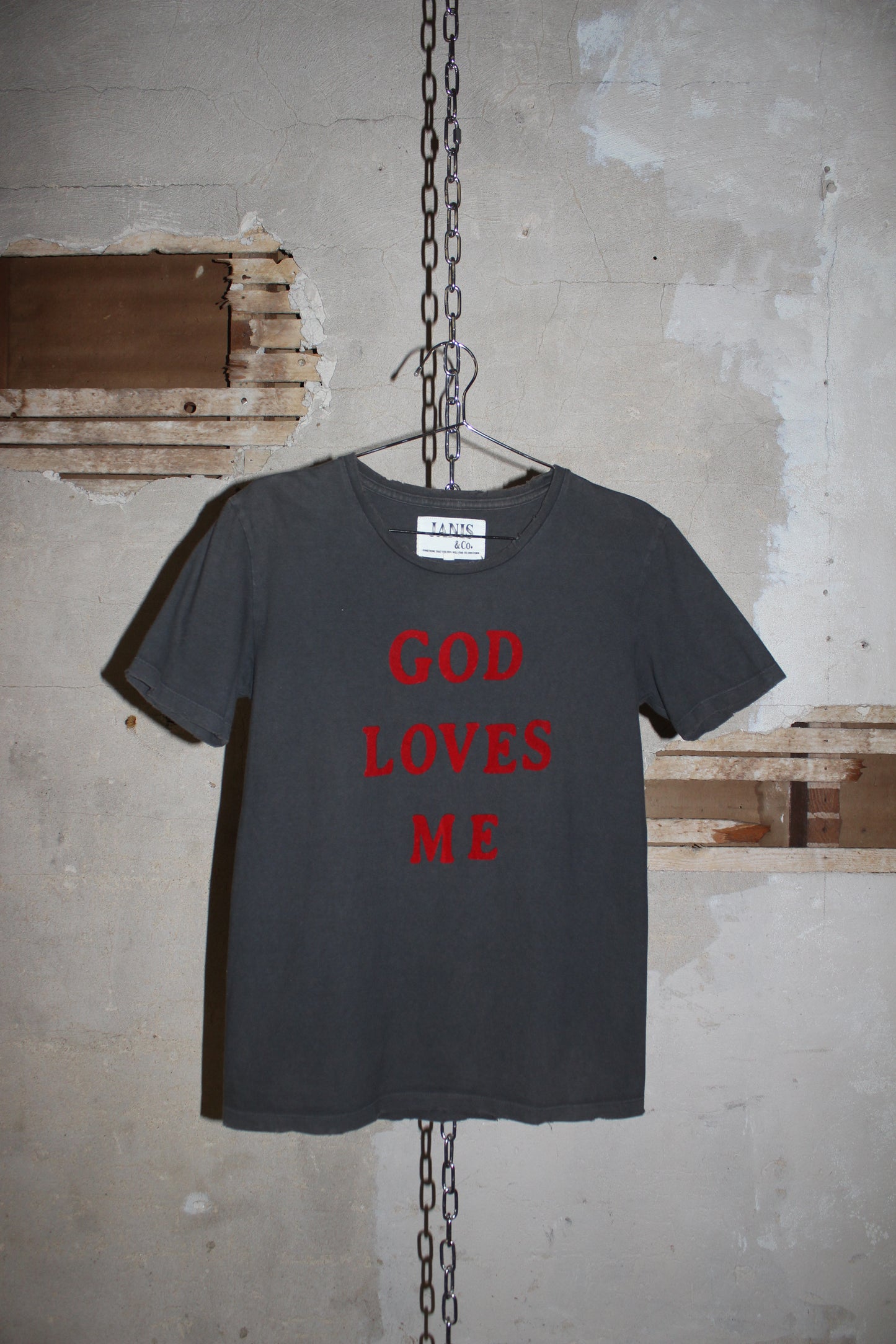 JAPANESE LABEL GRAPHIC TEE