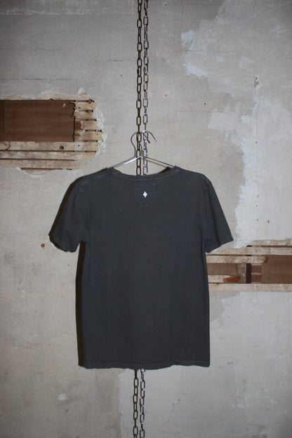 JAPANESE LABEL GRAPHIC TEE