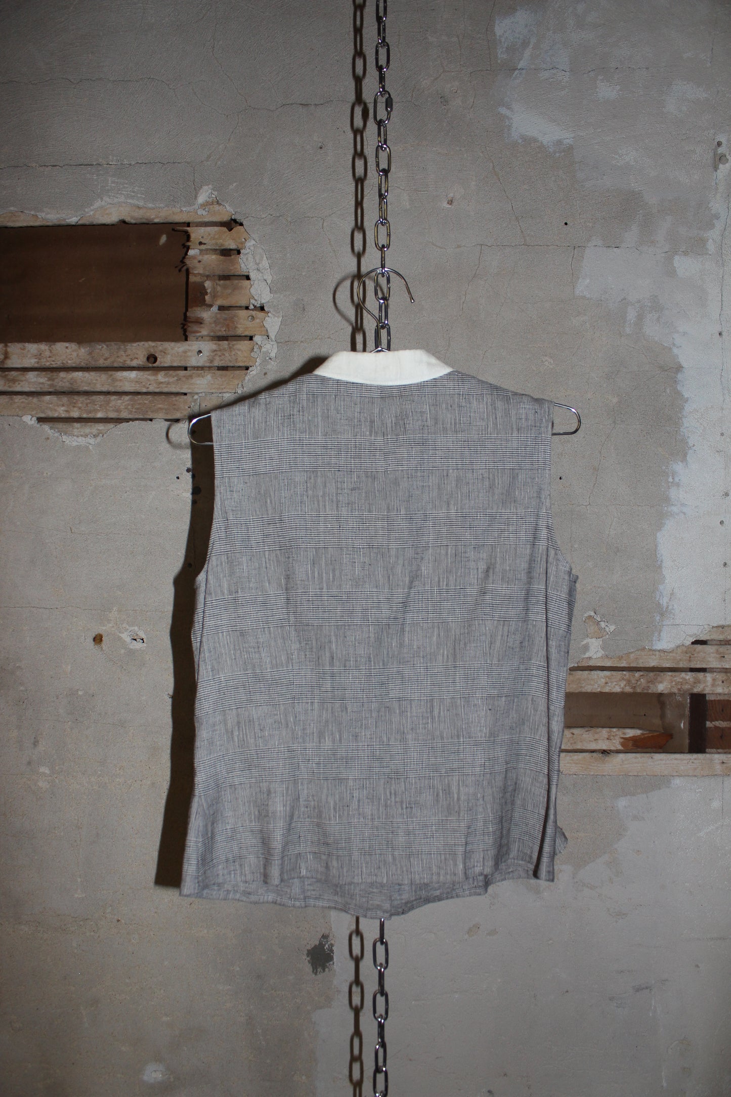 IO COMME IO SLEEVELESS BLOUSE