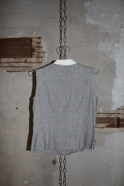 IO COMME IO SLEEVELESS BLOUSE