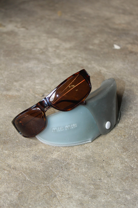 MIU MIU BROWN SUNGLASSES