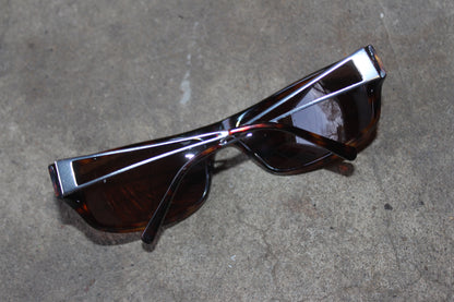 MIU MIU BROWN SUNGLASSES