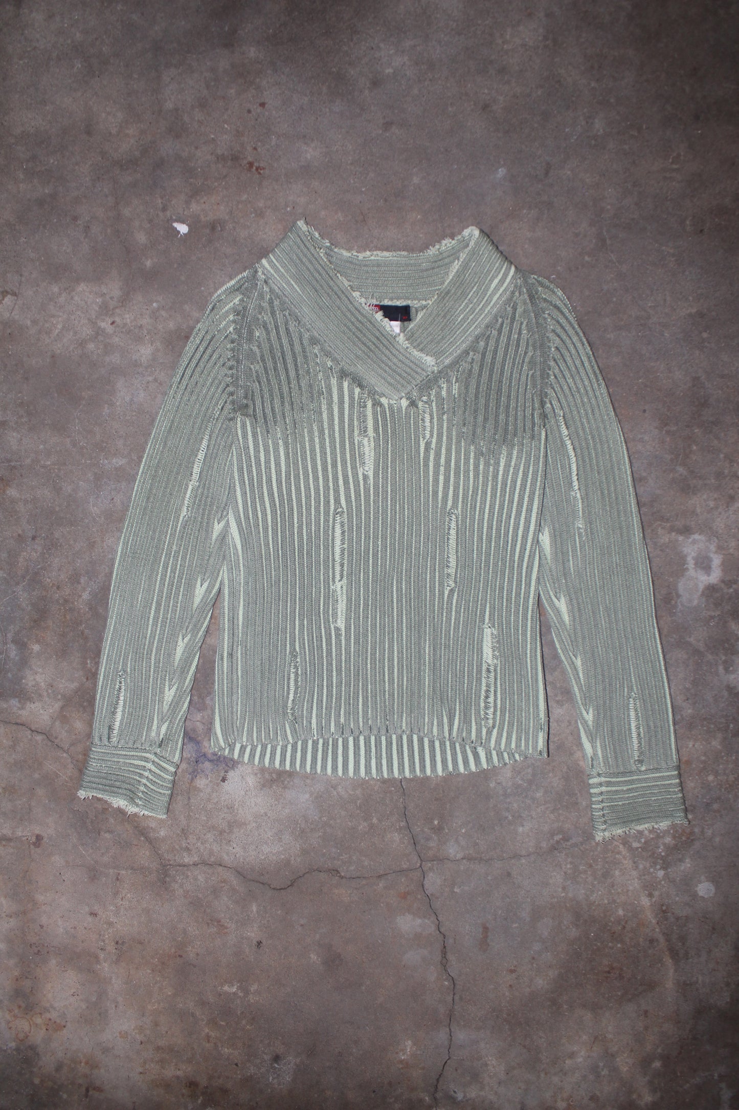 DIESEL DISTRESSED SWEATER