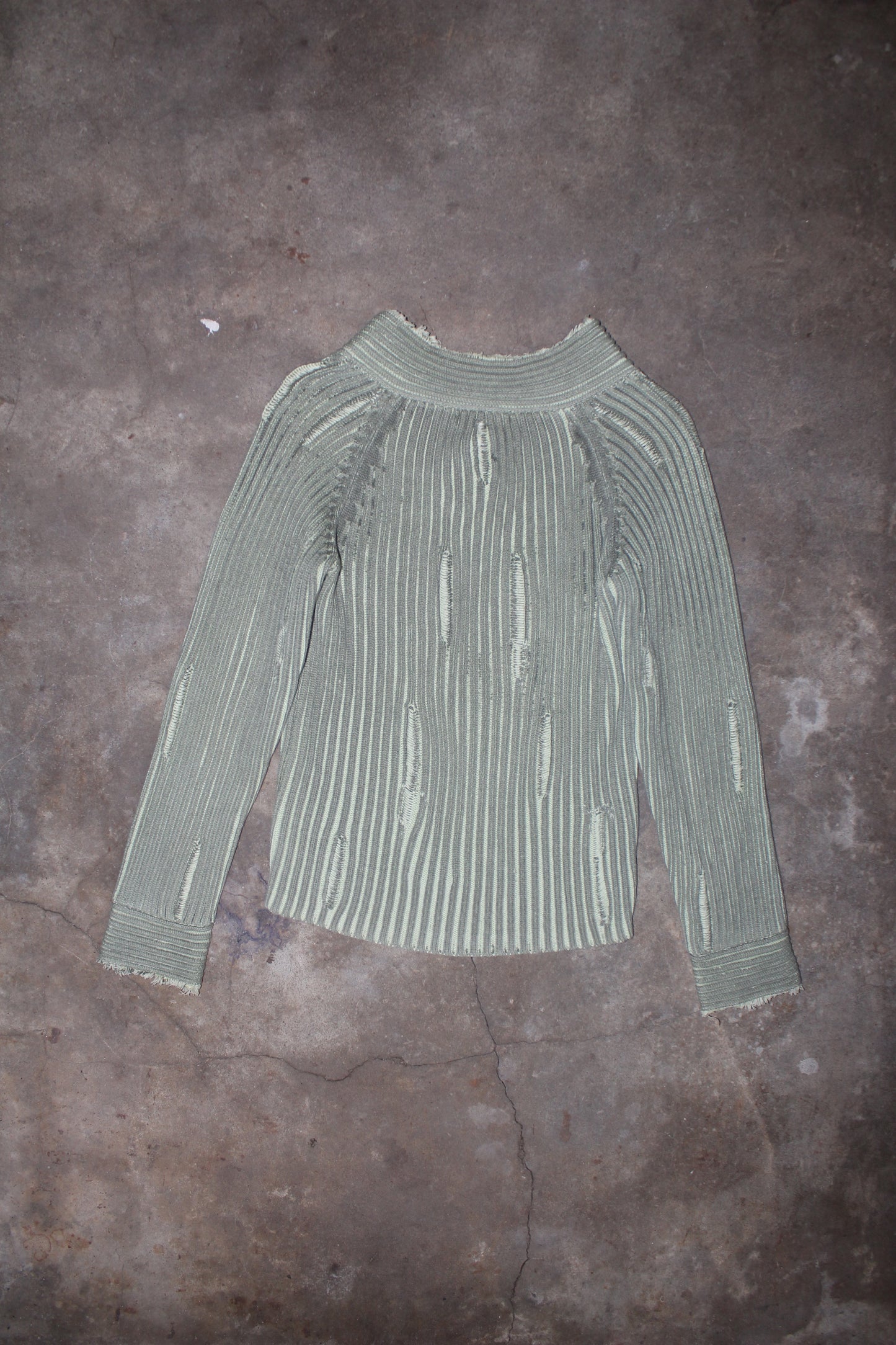 DIESEL DISTRESSED SWEATER
